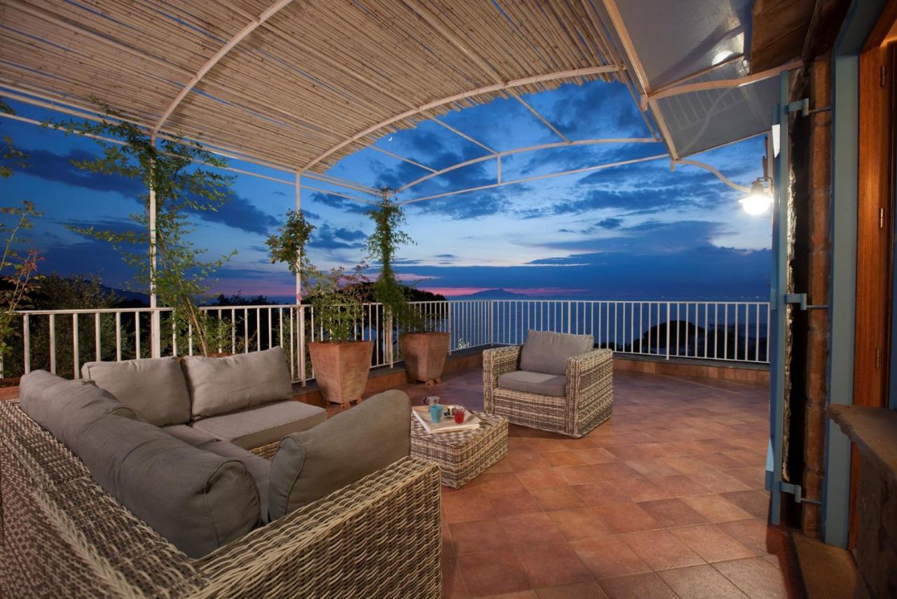 Villa Rusella With Terrace & Breathless Sea Views Massa Lubrense Exterior photo