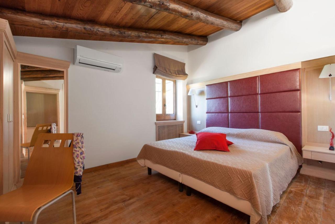 Villa Rusella With Terrace & Breathless Sea Views Massa Lubrense Exterior photo