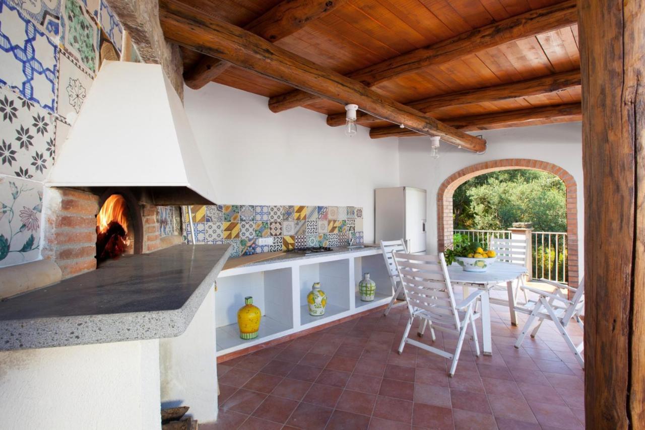 Villa Rusella With Terrace & Breathless Sea Views Massa Lubrense Exterior photo