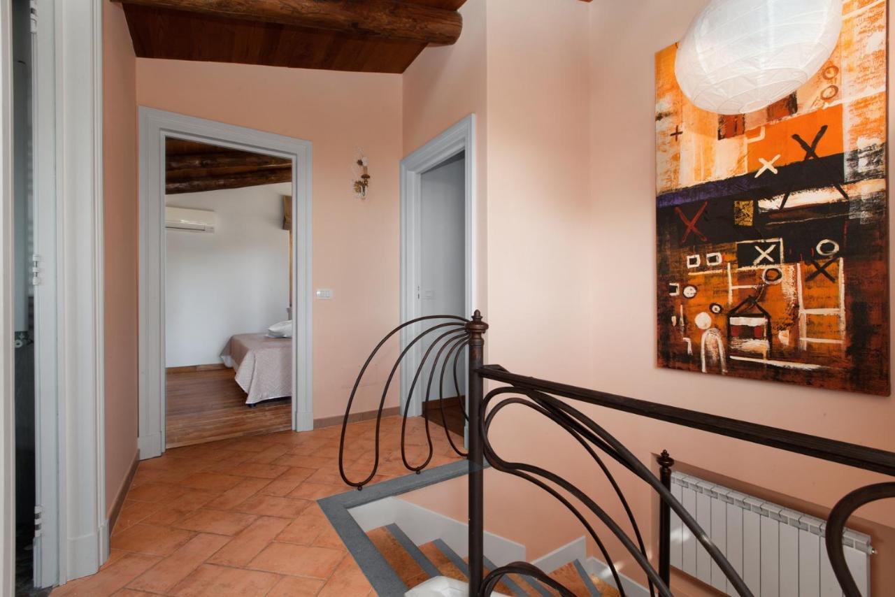 Villa Rusella With Terrace & Breathless Sea Views Massa Lubrense Exterior photo